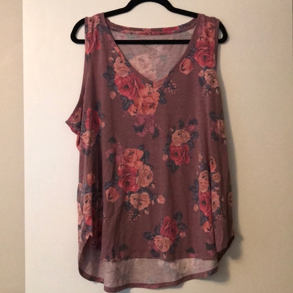 Size 2 Maurice’s floral tank